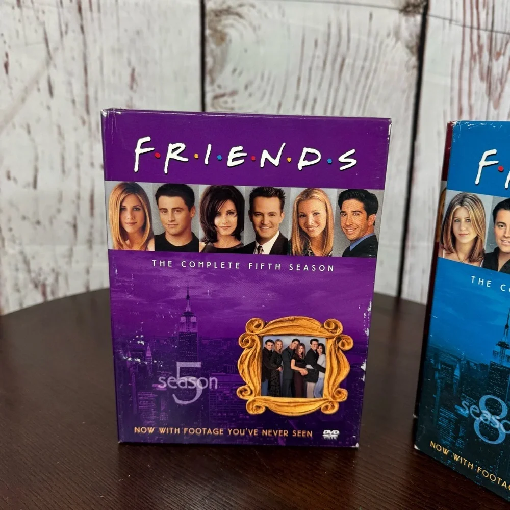Friends inComplete Series DVD Set - Picture 6 of 11